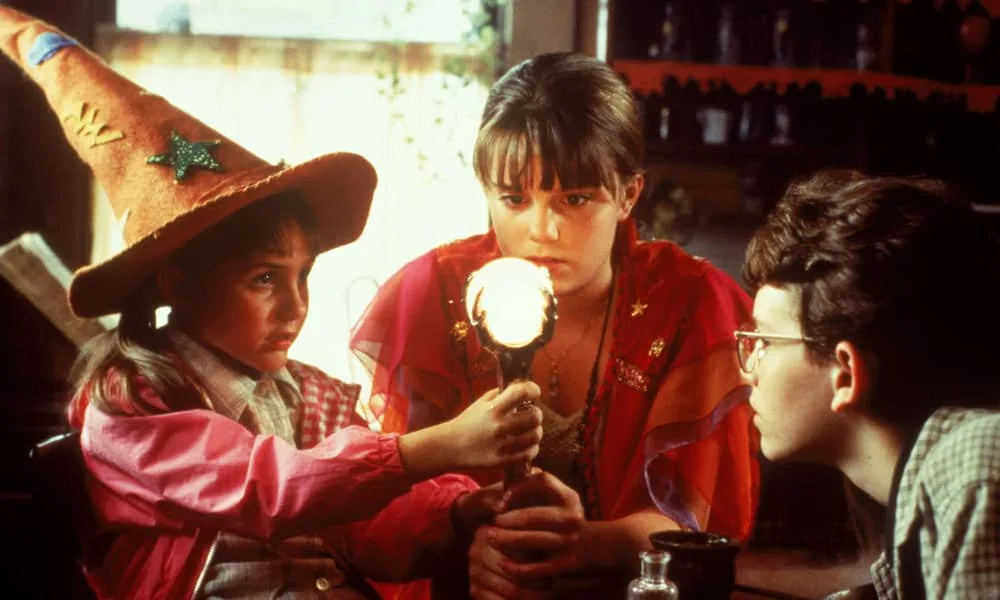 Emily Roeske, Kimberly J. Brown, and Joey Zimmerman in Halloweentown (1998).